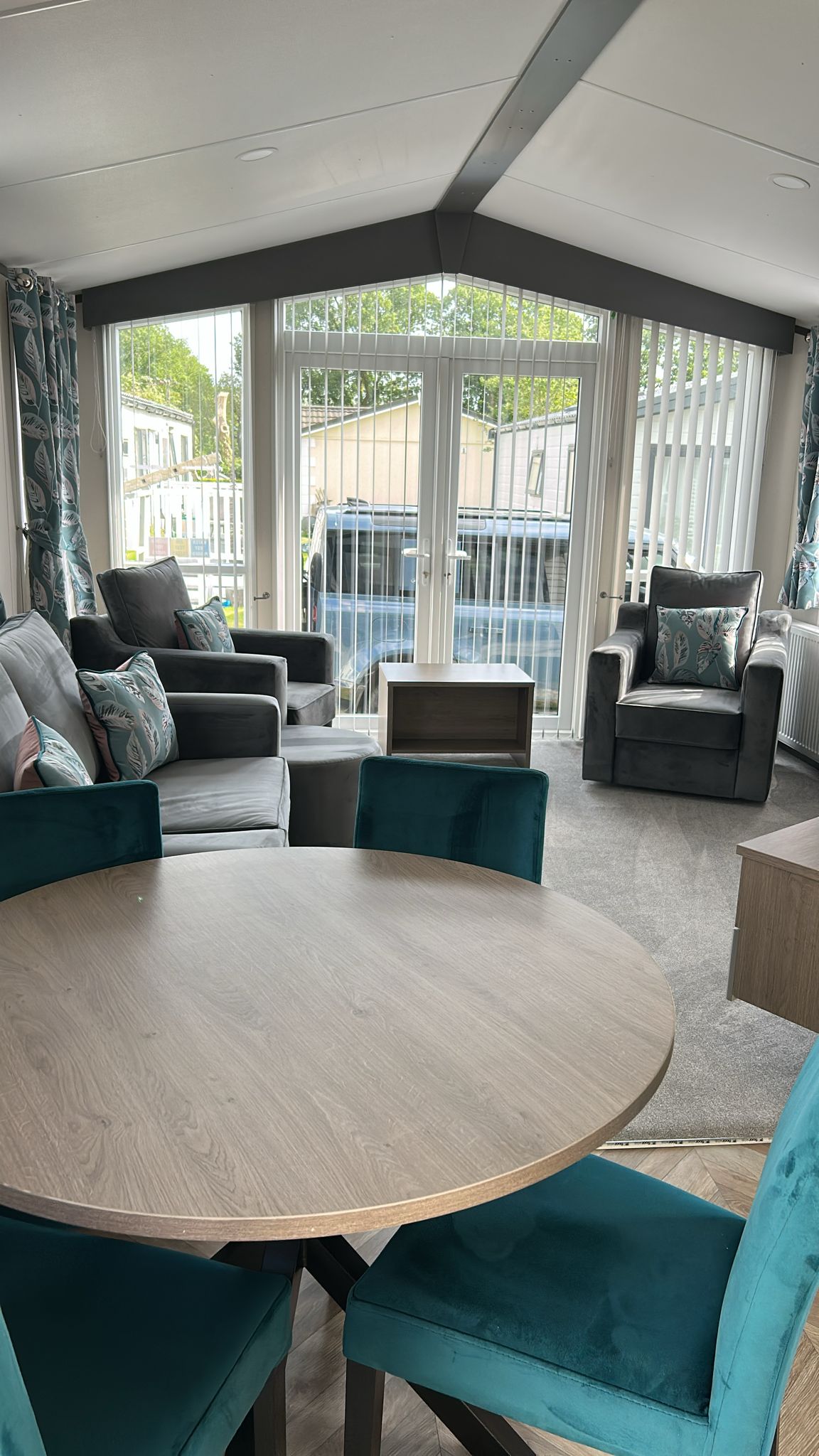 6b5cf11e dde5 491d b971 5a7b89cf24a9