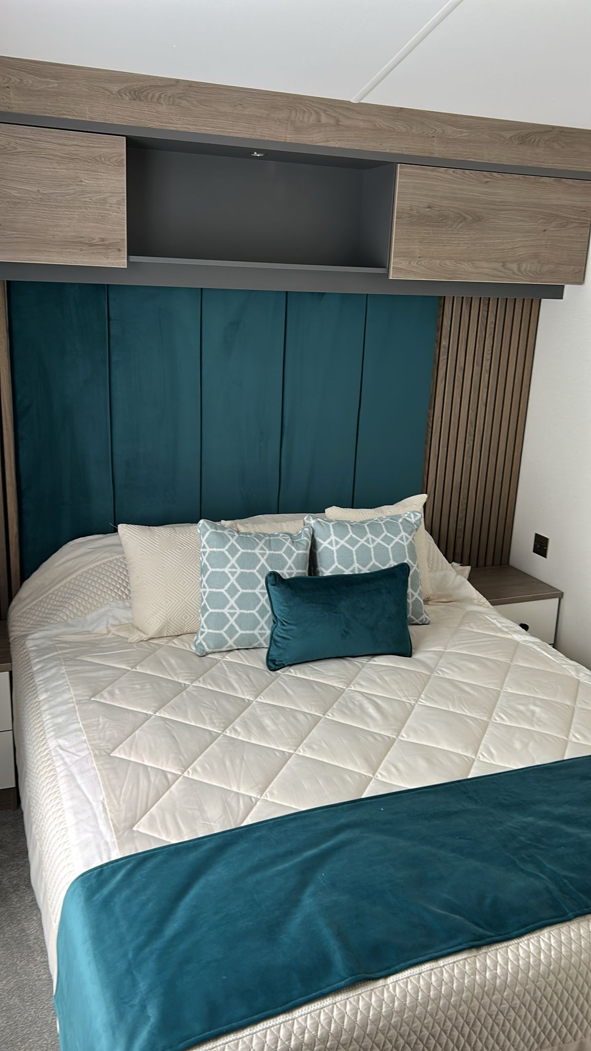 a354d701 ff8e 4507 b55c 2edf1e11a312